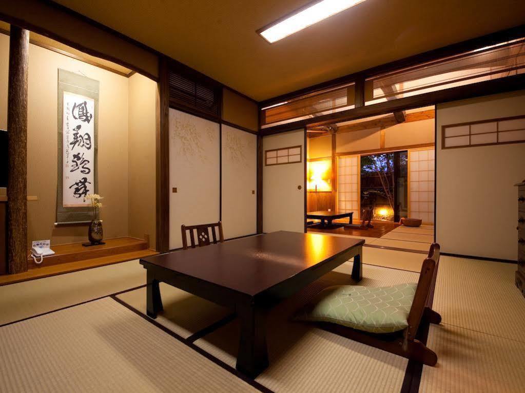 Hatago Kounokura Yufu Eksteriør billede
